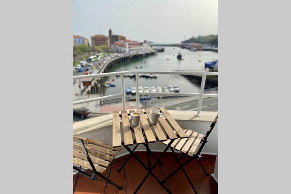 Vivienda Con Impresionantes Vistas/Apartamento Artza Apartment Bermeo Exterior photo
