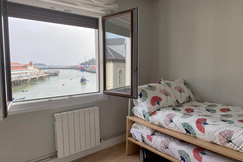 Vivienda Con Impresionantes Vistas/Apartamento Artza Apartment Bermeo Exterior photo